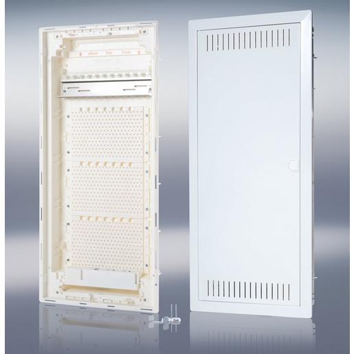 NUPVMEDIA48.01 HW/UP Kommunikationsverteiler, 4-reihig